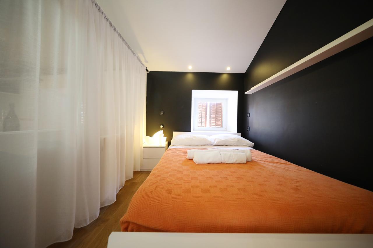 Central Apartments Integrated Hotel ザダル エクステリア 写真