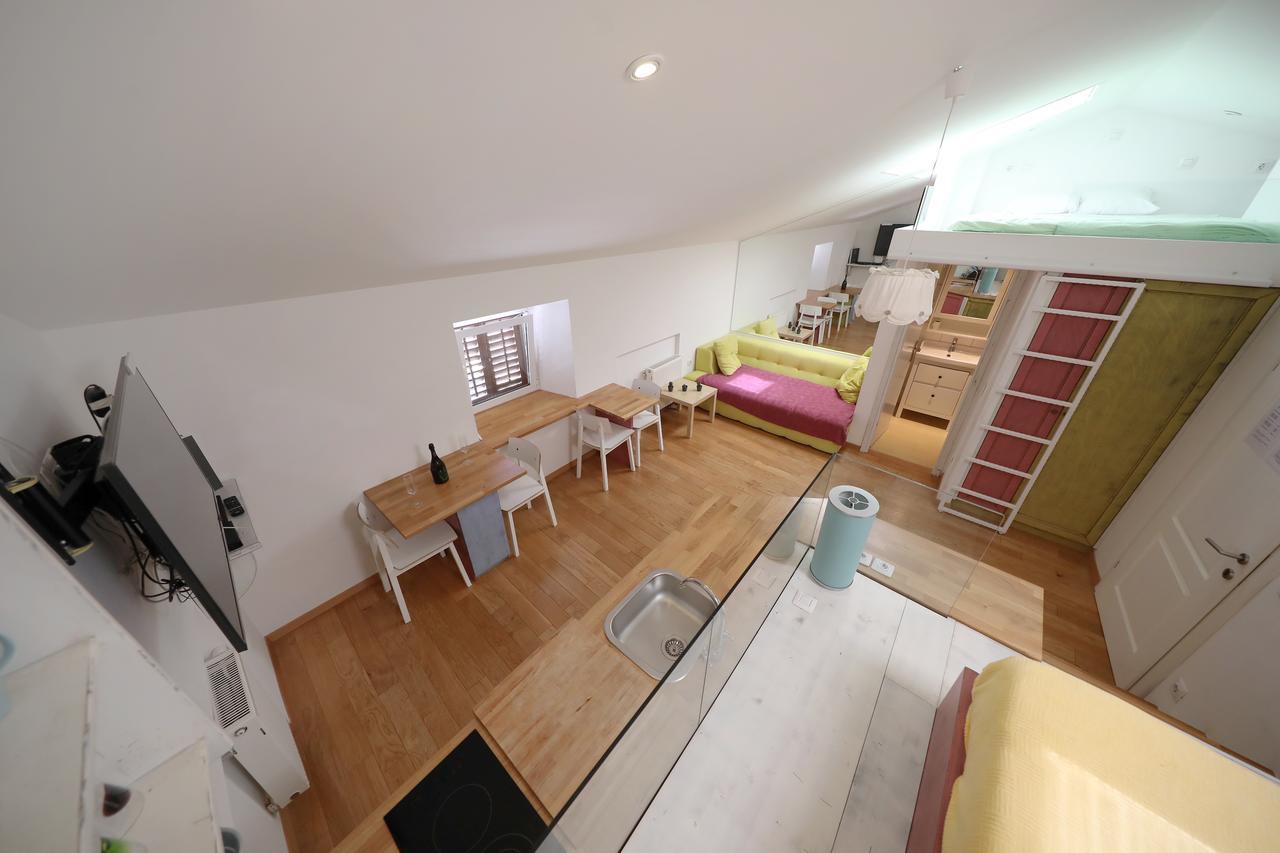 Central Apartments Integrated Hotel ザダル エクステリア 写真