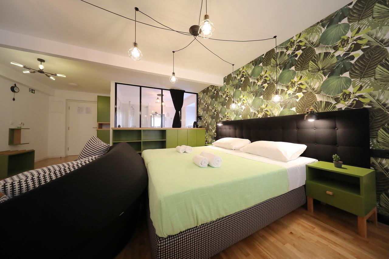 Central Apartments Integrated Hotel ザダル エクステリア 写真