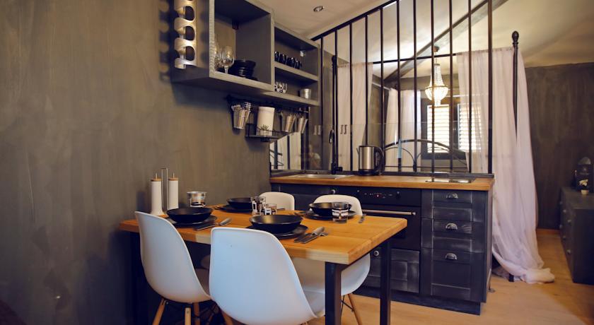 Central Apartments Integrated Hotel ザダル エクステリア 写真